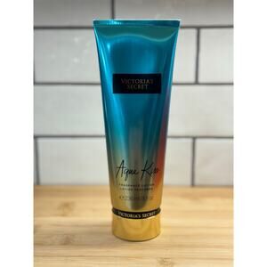 Victoria's Secret Aqua Kiss Body Lotion 8 fl oz NEW